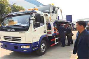 丘北汽车道路救援拖车价格